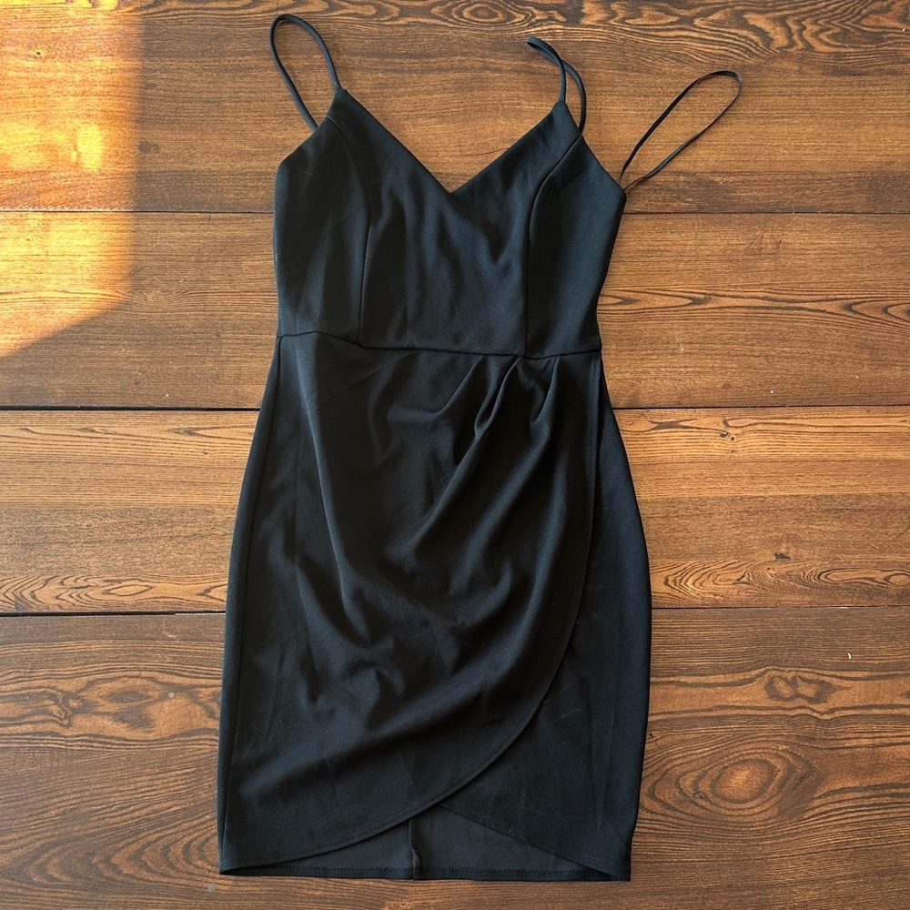Lulu’s Elegant Black Spaghetti Strap Dress